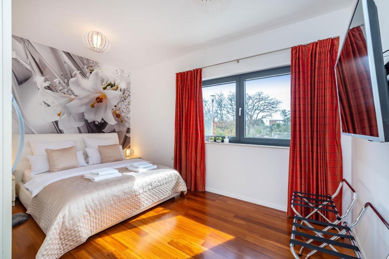 Apartman Darija Sukošan Exterior foto